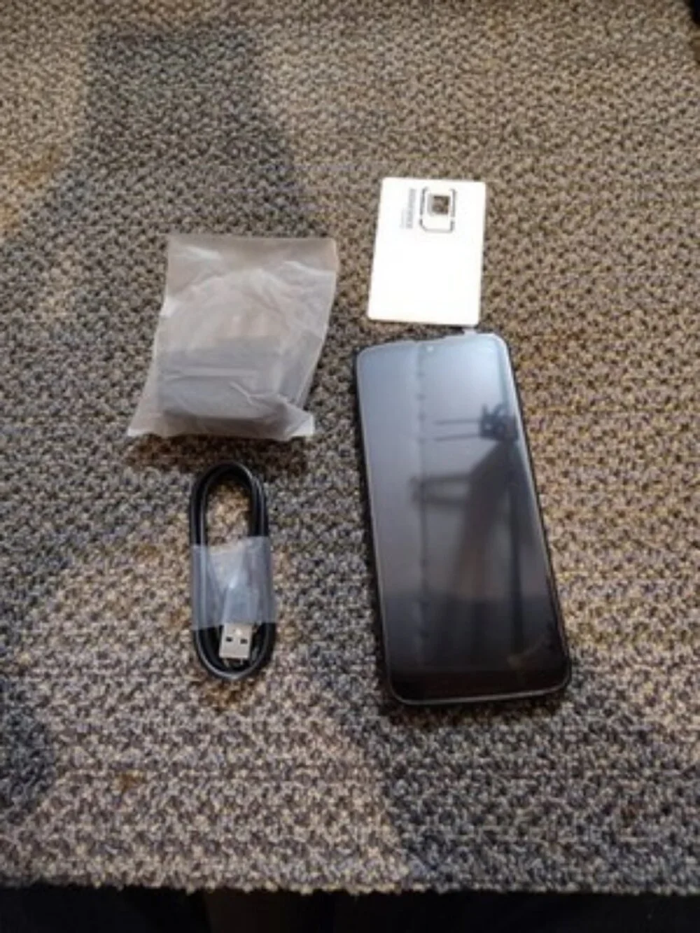 Moxee Mobile Phone Blue 32GB Locked Smartphone With Rear Camera & Sleek Design